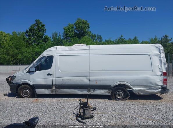 WD3PE8CD3JP645614 2018 MERCEDES-BENZ SPRINTER White უკანა სალონის ხედი