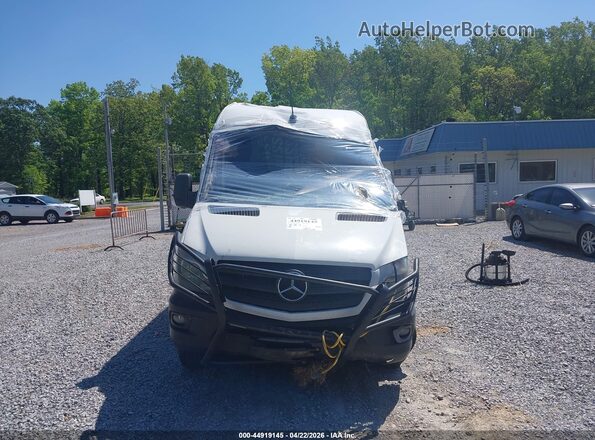 WD3PE8CD3JP645614 2018 MERCEDES-BENZ SPRINTER White წინა პანელის ხედი