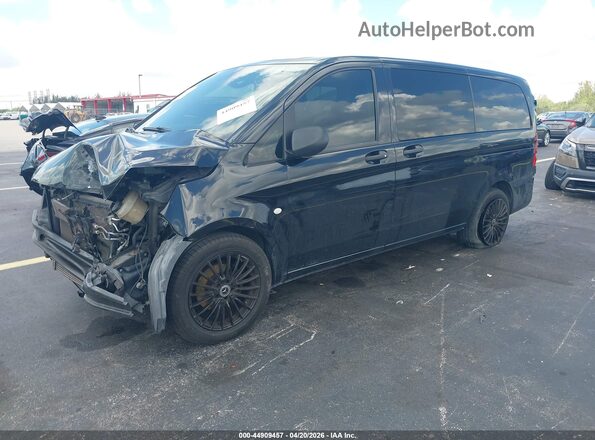 WD4PG2EEXH3313776 2017 MERCEDES-BENZ METRIS Black Передня ліва чверть