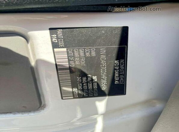 WDAPE7CD5HP385696 2017 MERCEDES-BENZ SPRINTER White Widok tylnych siedzeń