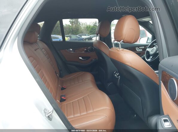 WDC0G4JB3KF596198 2019 MERCEDES-BENZ GLC 300 Silver VIN sticker view