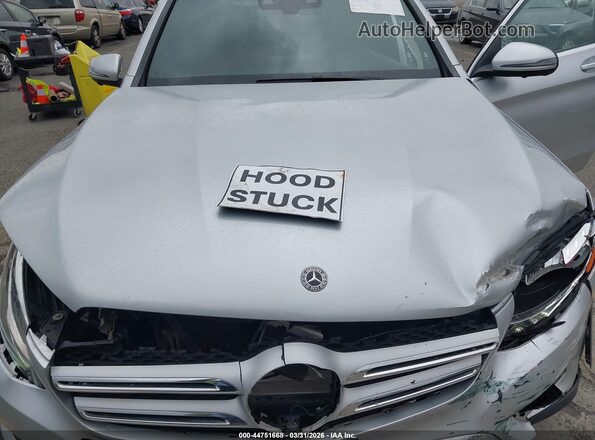 WDC0G4JB3KF596198 2019 MERCEDES-BENZ GLC 300 Silver Rear view