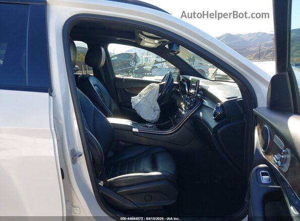 WDC0G4JB5KF666946 2019 MERCEDES-BENZ GLC 300 White Vista interior delantera