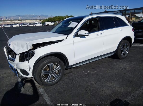 WDC0G4JB6JV027513 2018 MERCEDES-BENZ GLC 300 White Vista tres cuartos delantera izquierda