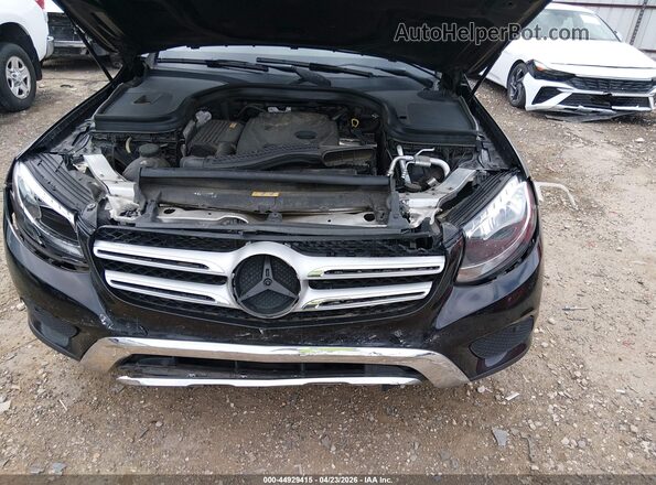 WDC0G4KB2HF232829 2017 MERCEDES-BENZ GLC 300 Black Front view