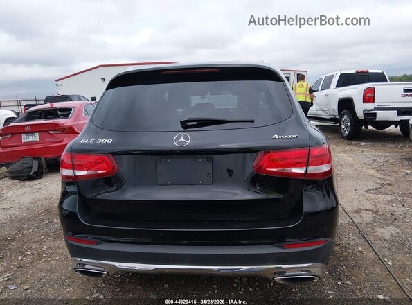 WDC0G4KB2HF232829 2017 MERCEDES-BENZ GLC 300 Black 