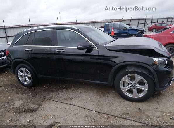 WDC0G4KB2HF232829 2017 MERCEDES-BENZ GLC 300 Black Rear interior view