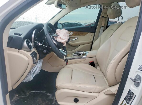 WDC0G4KB2HV011950 2017 MERCEDES-BENZ GLC-CLASS Белый Вид салона спереди