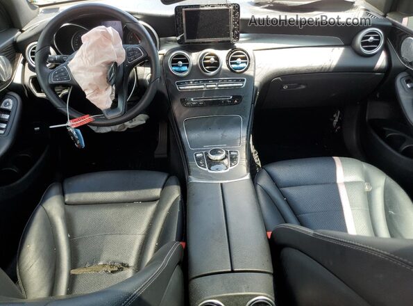 WDC0G4KB3JV062136 2018 MERCEDES-BENZ GLC-CLASS White Dashboard view