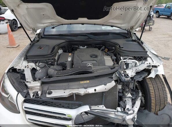 WDC0G4KB4K1001290 2019 MERCEDES-BENZ GLC 300 White 