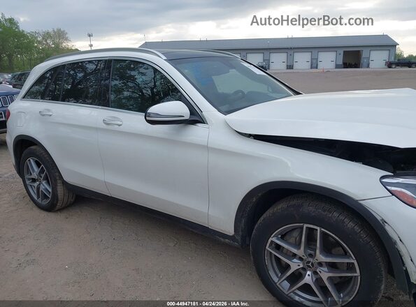 WDC0G4KB4K1001290 2019 MERCEDES-BENZ GLC 300 White 