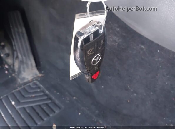WDC0G4KB5HF156426 2017 MERCEDES-BENZ GLC 300 Серебряный Вид панели приборов