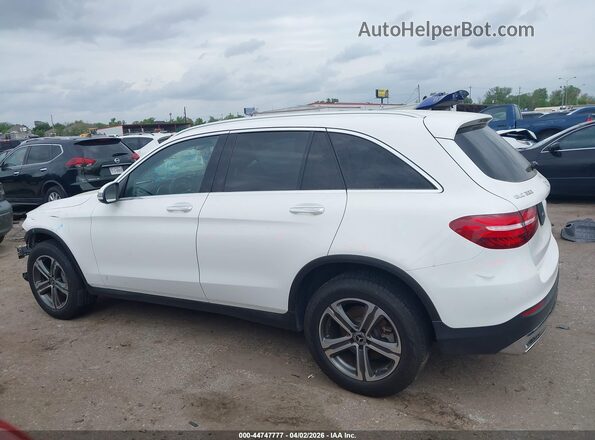 WDC0G4KB6HV005195 2017 MERCEDES-BENZ GLC 300 White Սալոնի 360 աստիճան տեսք