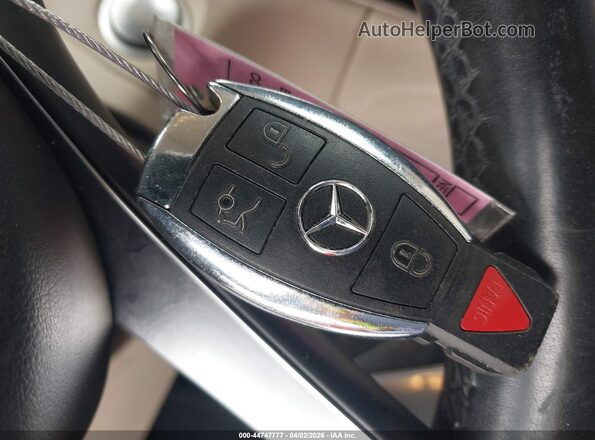 WDC0G4KB6HV005195 2017 MERCEDES-BENZ GLC 300 White Առջևի վահանակի տեսք
