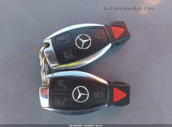WDC0G4KBXGF044803 2016 MERCEDES-BENZ GLC 300 Красный Вид панели приборов