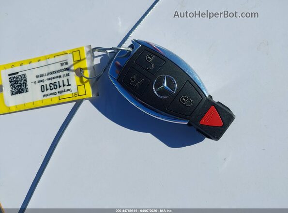WDC0G4KBXHF119310 2017 MERCEDES-BENZ GLC 300 Blue Widok deski rozdzielczej