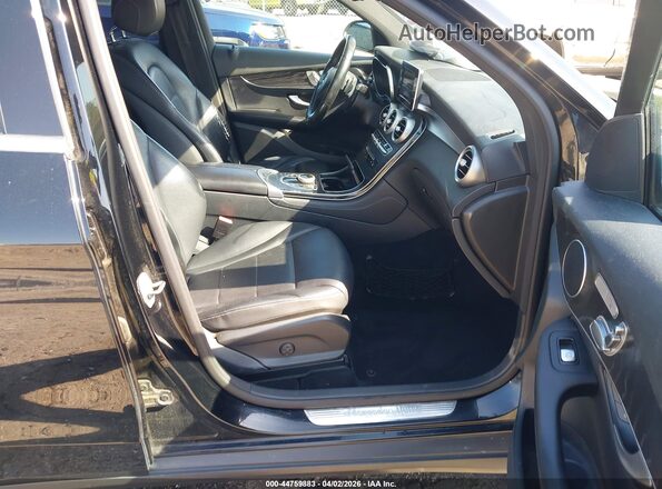 WDC0G4KBXJV071870 2018 MERCEDES-BENZ GLC 300 Black Вид салону спереду