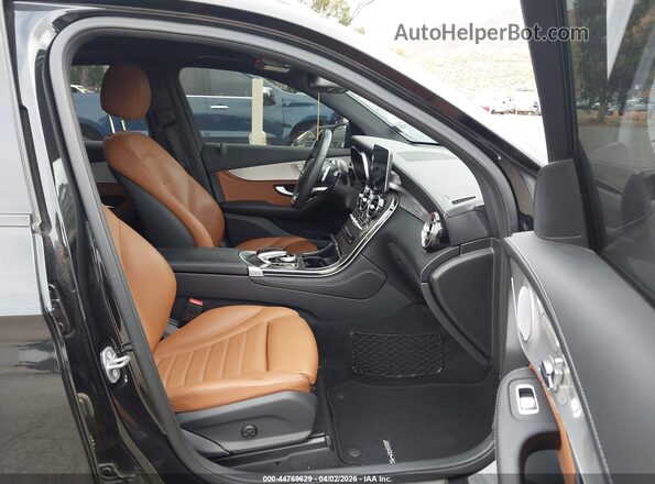 WDC0G6EBXKF563592 2019 MERCEDES-BENZ AMG GLC 43 Black Widok wnętrza z przodu