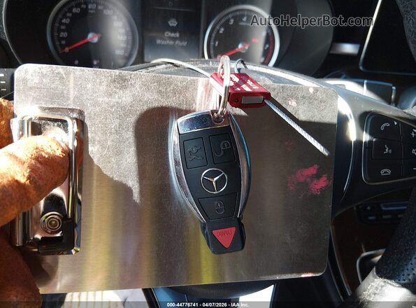 WDC0J4KB3HF227723 2017 MERCEDES-BENZ GLC 300 COUPE Red წინა პანელის ხედი
