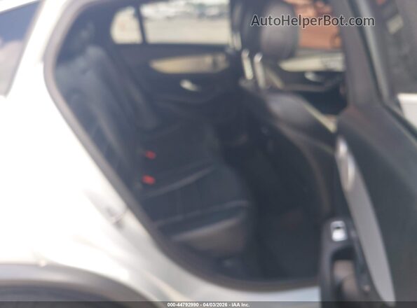 WDC0J4KBXKF497264 2019 MERCEDES-BENZ GLC 300 COUPE Silver VIN კოდის სტიკერის ხედი