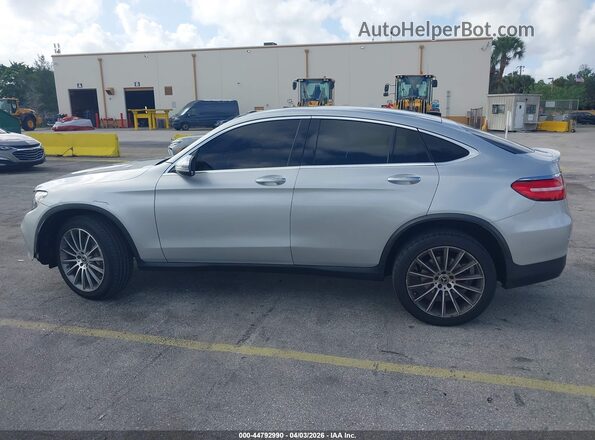 WDC0J4KBXKF497264 2019 MERCEDES-BENZ GLC 300 COUPE Silver სალონის 360-გრადუსიანი ხედი
