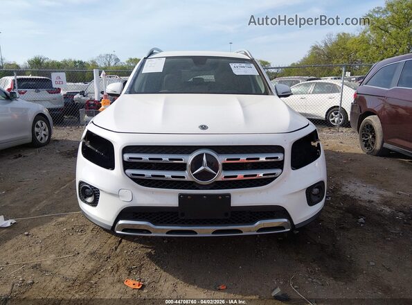 WDC4M4HB2LW008132 2020 MERCEDES-BENZ GLB-CLASS White Rear interior view