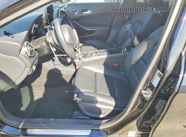 WDCTG4EB0KU014416 2019 MERCEDES-BENZ GLA Black 