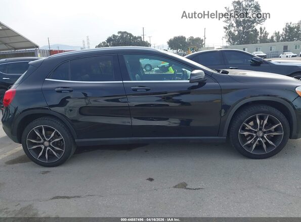 WDCTG4EB1GJ222412 2016 MERCEDES-BENZ GLA 250 Black Widok wnętrza z tyłu