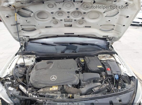 WDCTG4EB1GJ223995 2016 MERCEDES-BENZ GLA 250 White Հետևի տեսք