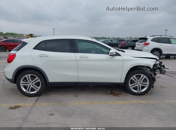 WDCTG4EB1GJ223995 2016 MERCEDES-BENZ GLA 250 White Սալոնի 360 աստիճան տեսք