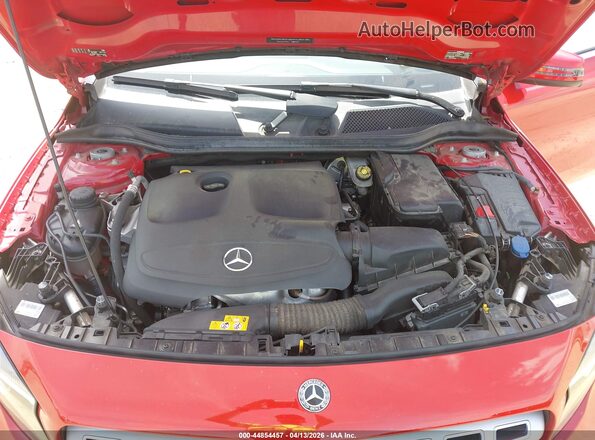 WDCTG4EB1JJ482834 2018 MERCEDES-BENZ GLA 250 Red Widok z tyłu