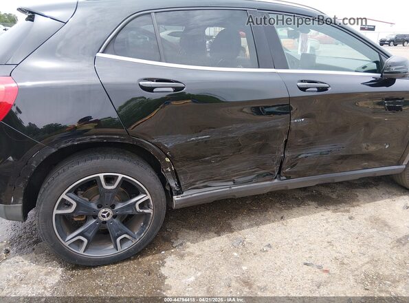 WDCTG4EB1KU015137 2019 MERCEDES-BENZ GLA 250 Black 