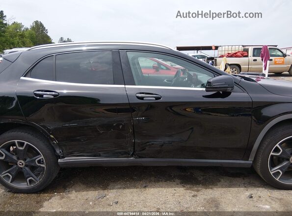 WDCTG4EB1KU015137 2019 MERCEDES-BENZ GLA 250 Black 
