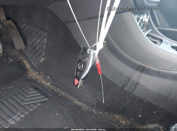 WDCTG4EB3GJ240412 2016 MERCEDES-BENZ GLA 250 Black Widok deski rozdzielczej