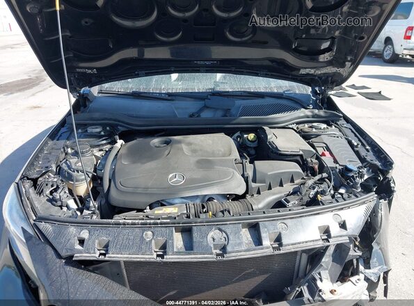 WDCTG4EB3JJ481099 2018 MERCEDES-BENZ GLA 250 Black Հետևի տեսք