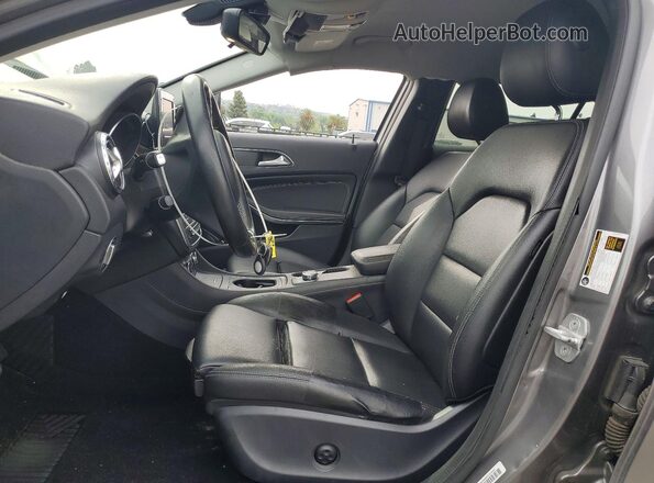 WDCTG4EB7GJ232488 2016 MERCEDES-BENZ GLA Gray Вид салону спереду