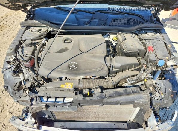 WDCTG4EB7KJ581613 2019 MERCEDES-BENZ GLA Black Вид підкапотного простору