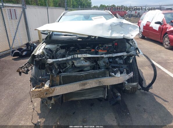 WDCTG4EB8GJ204697 2016 MERCEDES-BENZ GLA 250 White Vista frontal