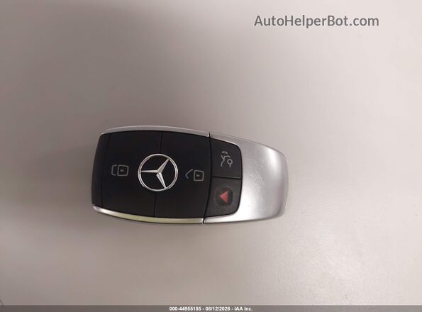 WDCTG4EB8GJ204697 2016 MERCEDES-BENZ GLA 250 White Vista del salpicadero