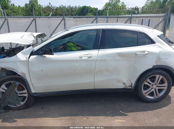 WDCTG4EB8GJ204697 2016 MERCEDES-BENZ GLA 250 White 