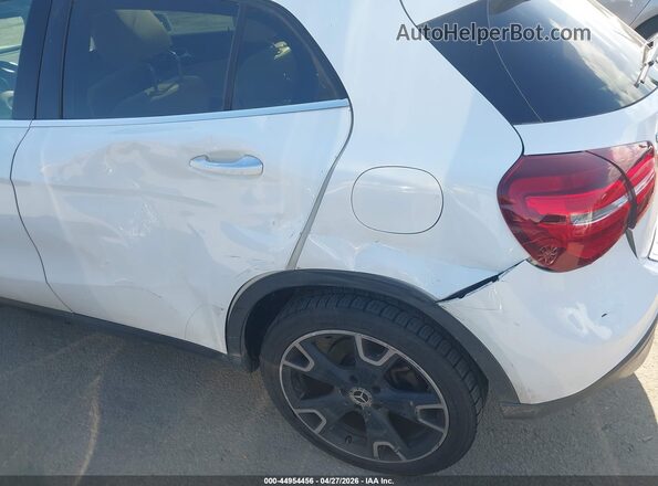WDCTG4EBXKJ550338 2019 MERCEDES-BENZ GLA 250 White 