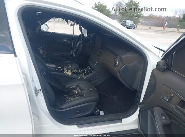 WDCTG4GB5LU025913 2020 MERCEDES-BENZ GLA 250 White Սալոնի դիմացի տեսք