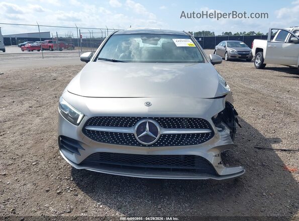 WDD3G4EB0KW005232 2019 MERCEDES-BENZ A 220 Silver Սարքավորումների վահանակի տեսք