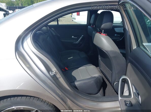 WDD3G4EB0KW005232 2019 MERCEDES-BENZ A 220 Silver VIN կոդի պիտակի տեսք