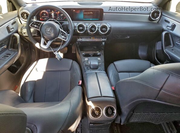 WDD3G4EB5KW027212 2019 MERCEDES-BENZ A Gray Widok deski rozdzielczej