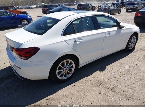 WDD3G4EB6KW019524 2019 MERCEDES-BENZ A 220 White Հետևի աջ