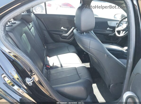 WDD3G4EB7KW028264 2019 MERCEDES-BENZ A 220 Черный Вид наклейки с VIN-кодом