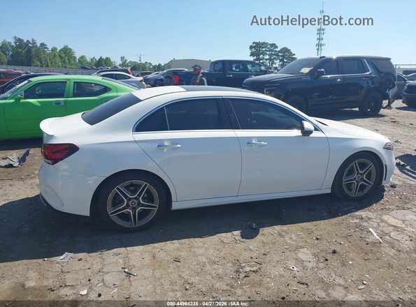 WDD3G4EB7KW035909 2019 MERCEDES-BENZ A 220 White Սալոնի հետևի տեսք