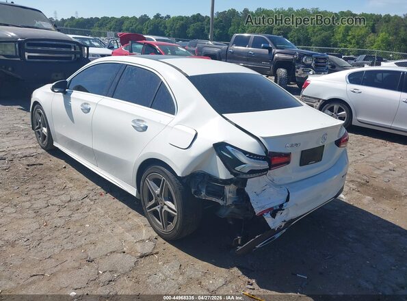 WDD3G4EB7KW035909 2019 MERCEDES-BENZ A 220 White Դիմացի տեսք
