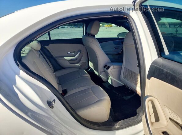 WDD3G4EBXKW016884 2019 MERCEDES-BENZ A White 